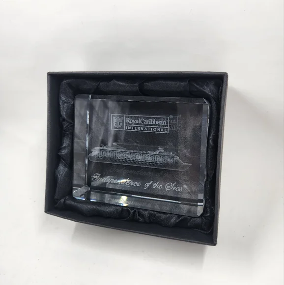 Royal Caribbean Independence of the Seas 3D Etched Crystal Block Paper Weight